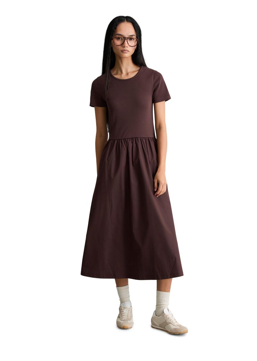 Langes Kleid