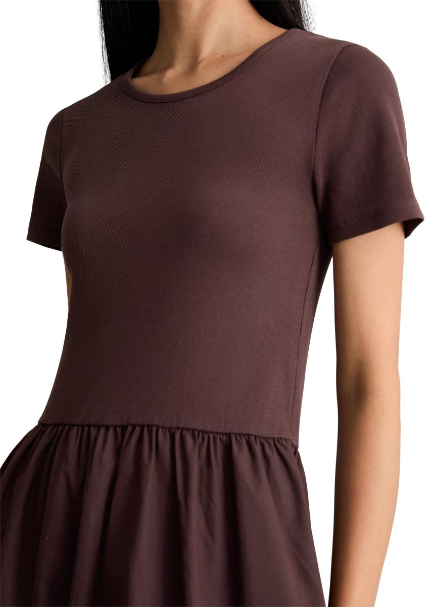 Langes Kleid
