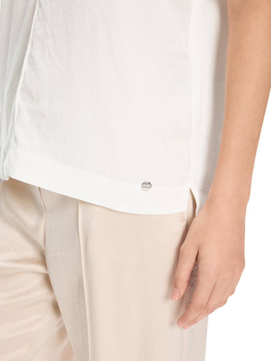 Blusenshirt aus Material-Mix