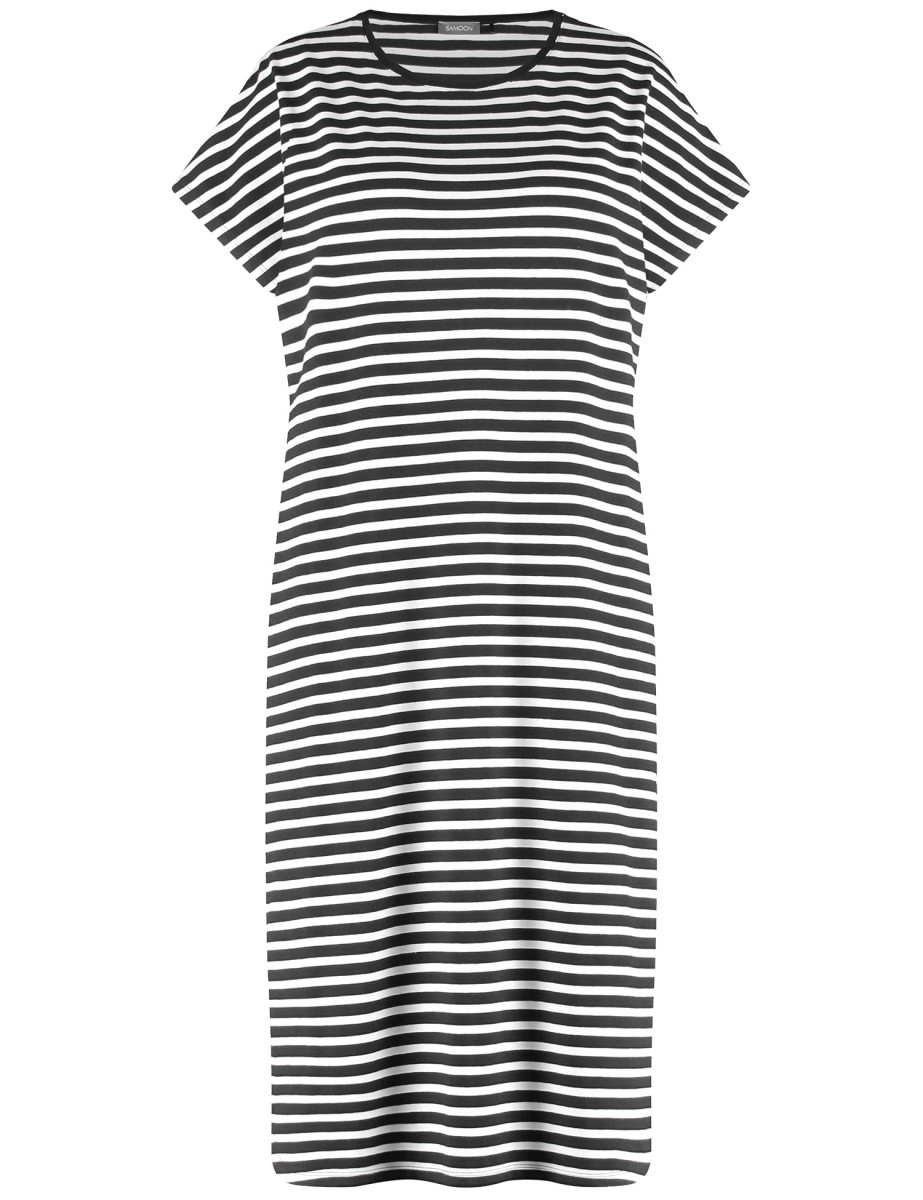 Kleid Gewirke