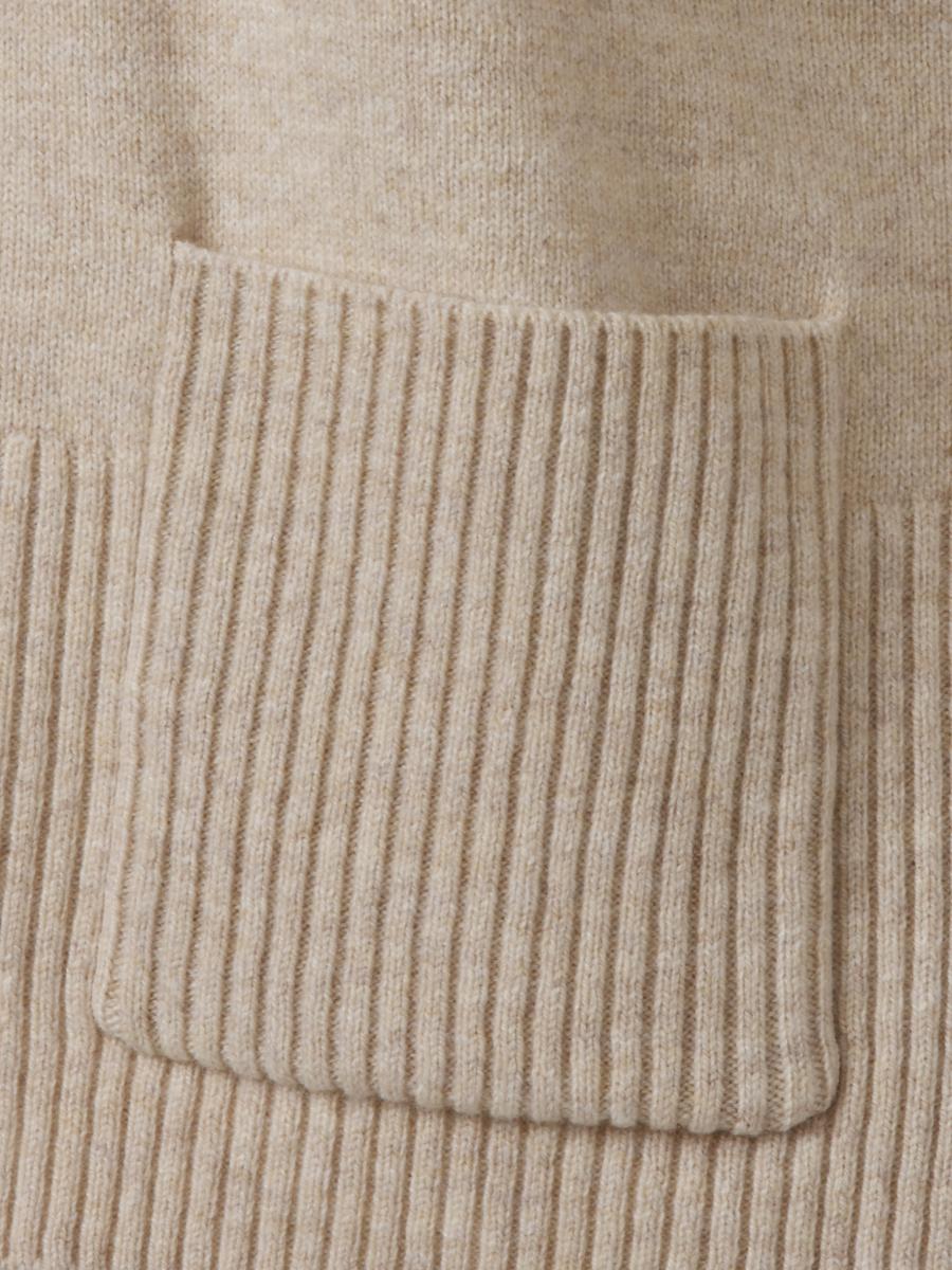 Curvy Pullover mit Taschen-Detail