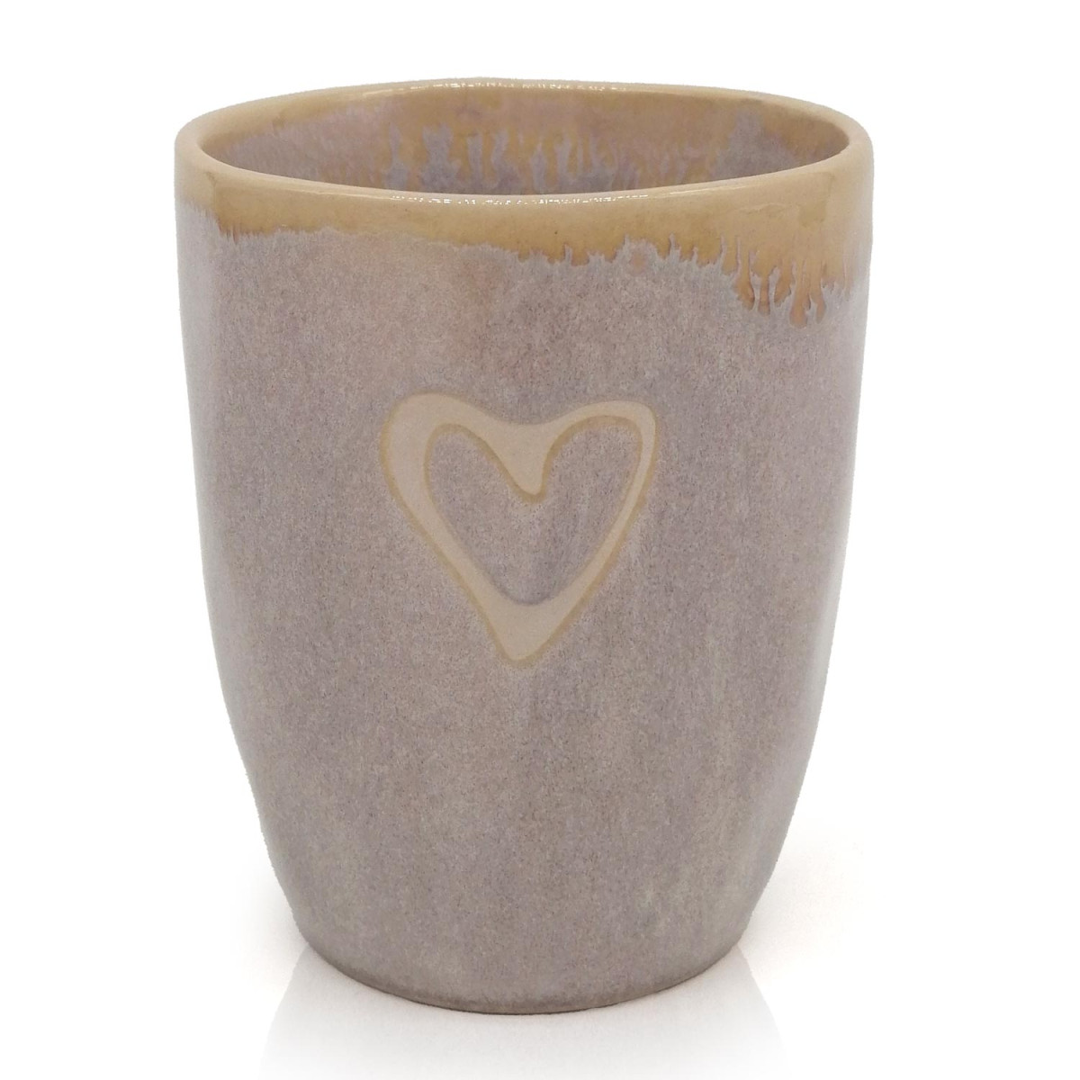 Stoneware Becher mit Herzsymbol