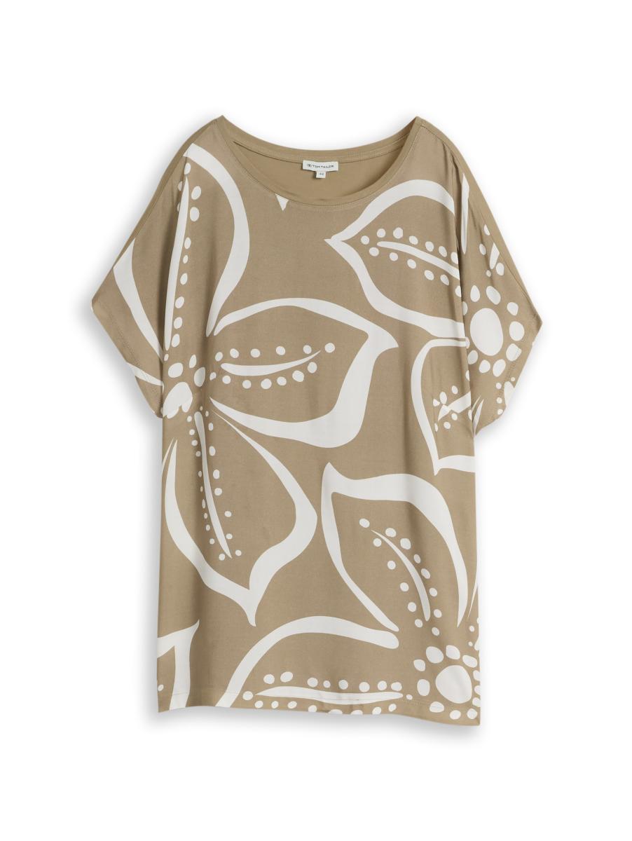 Curvy T-Shirt