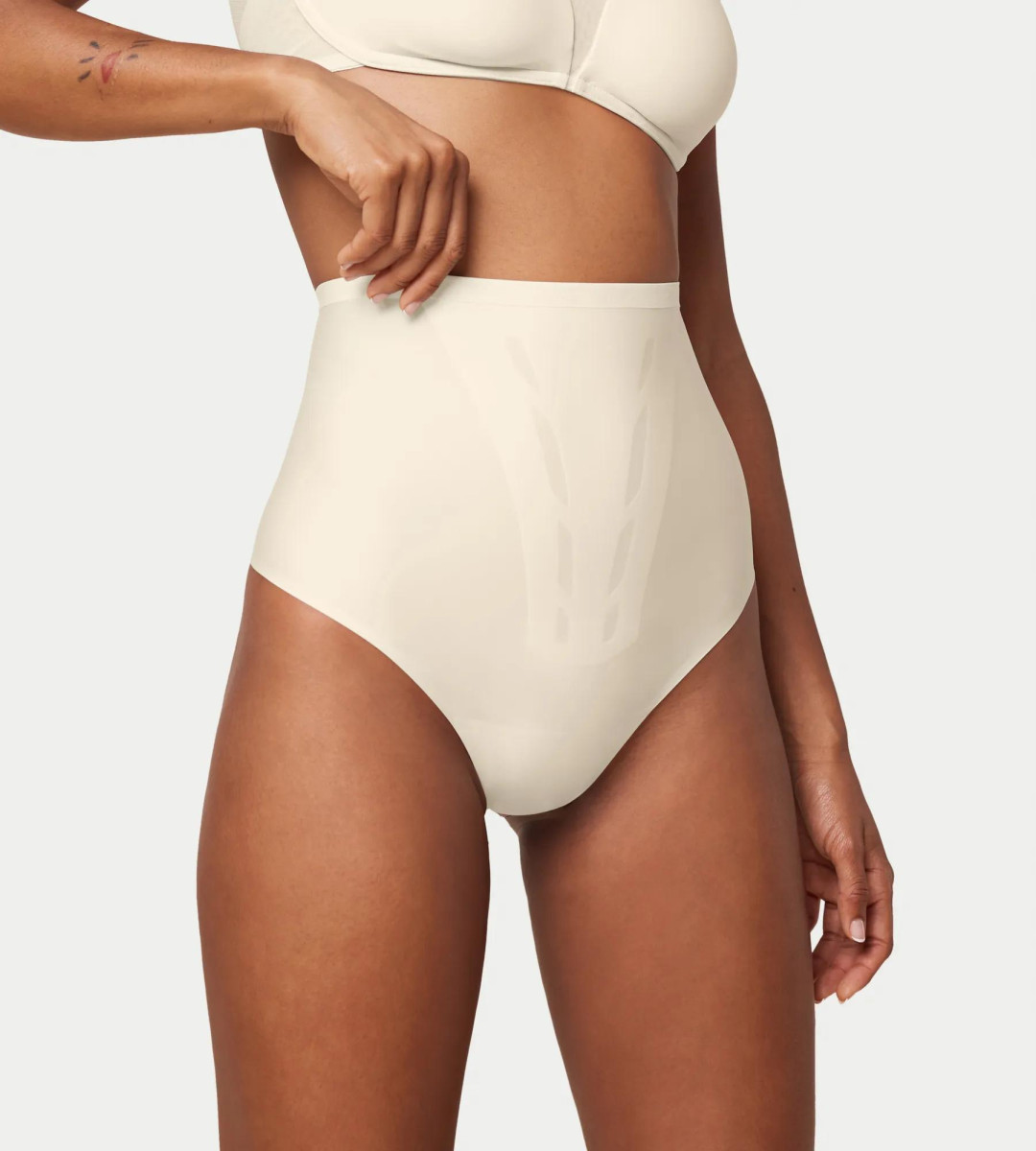 Triumph Shape Smart Highwaist String