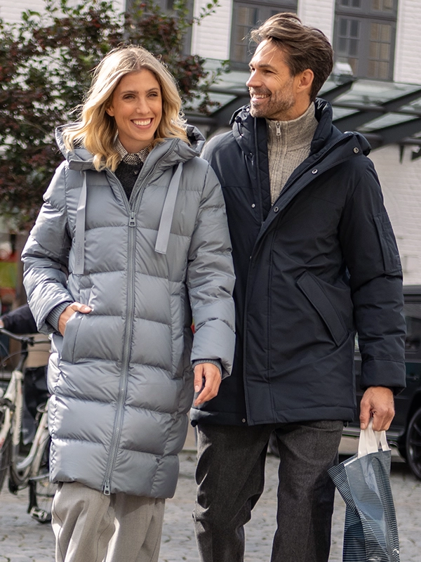 LATE NIGHT SHOPPING | 12.12. Image