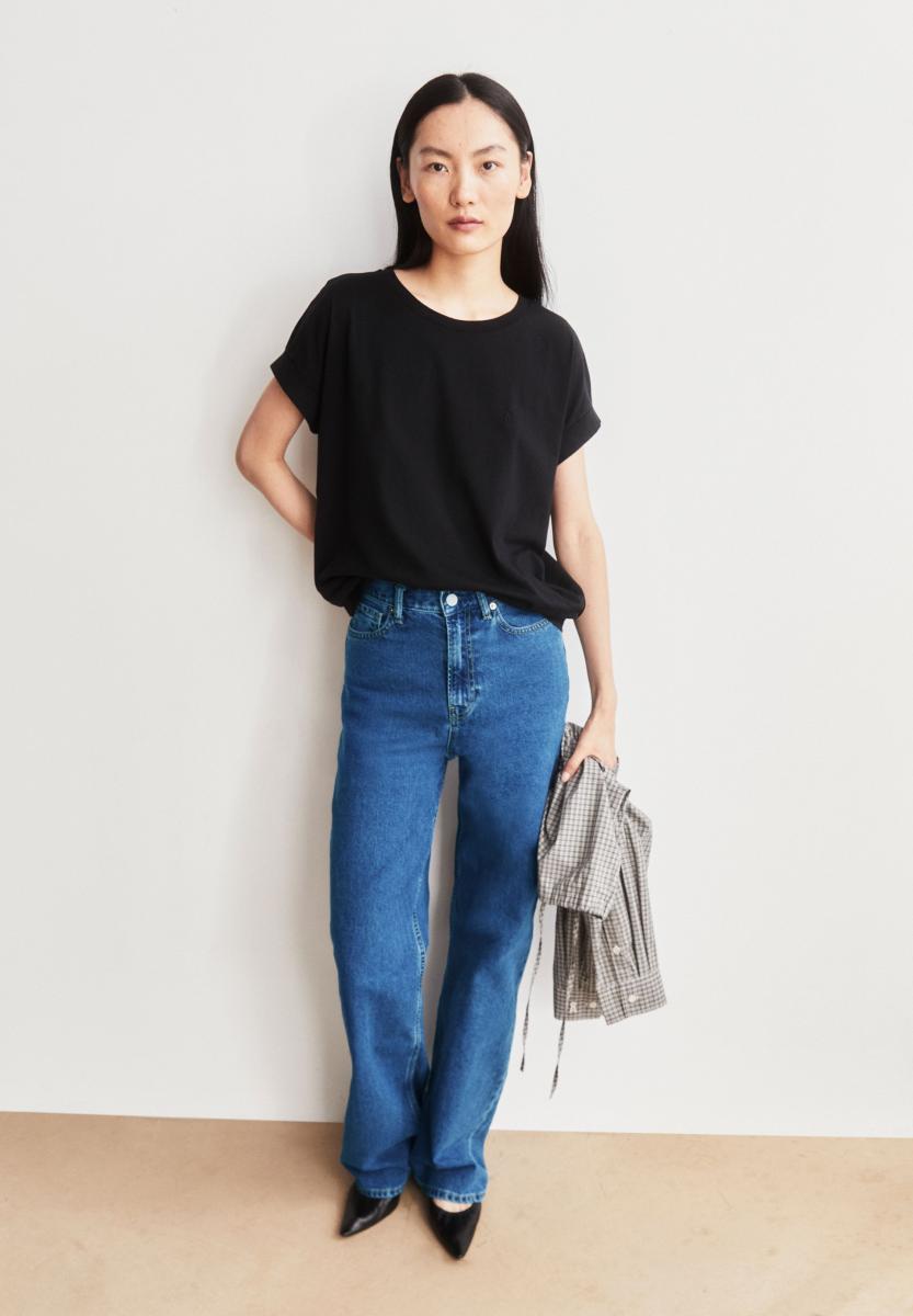 Damen T-Shirt IDAARA