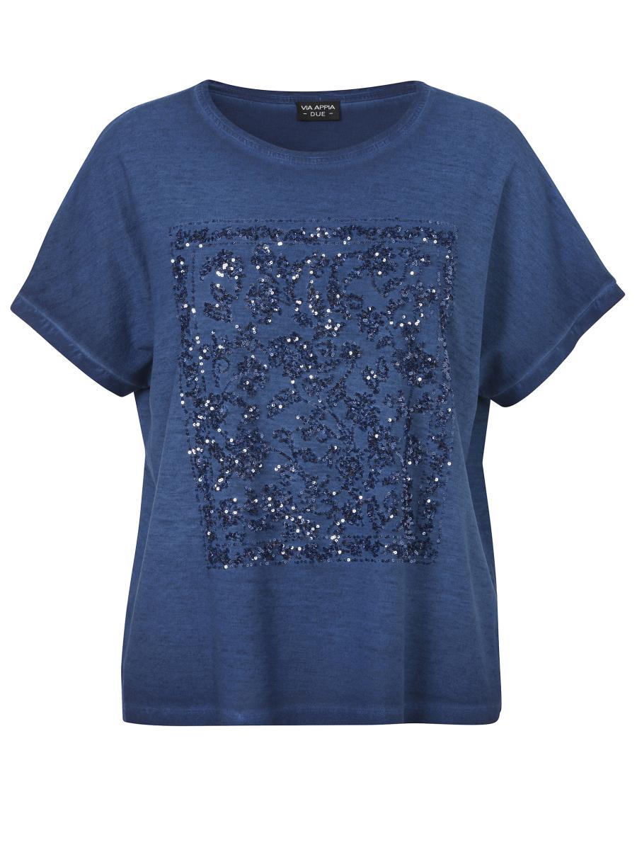 Curvy T-Shirt