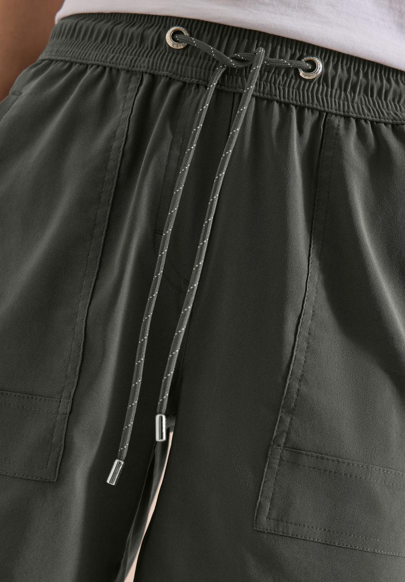 Damen Shorts