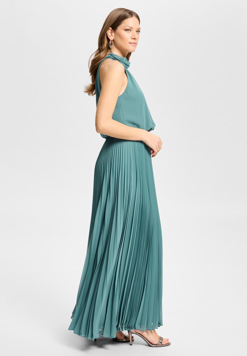 Abendkleid aus Chiffon mit Plisseerock