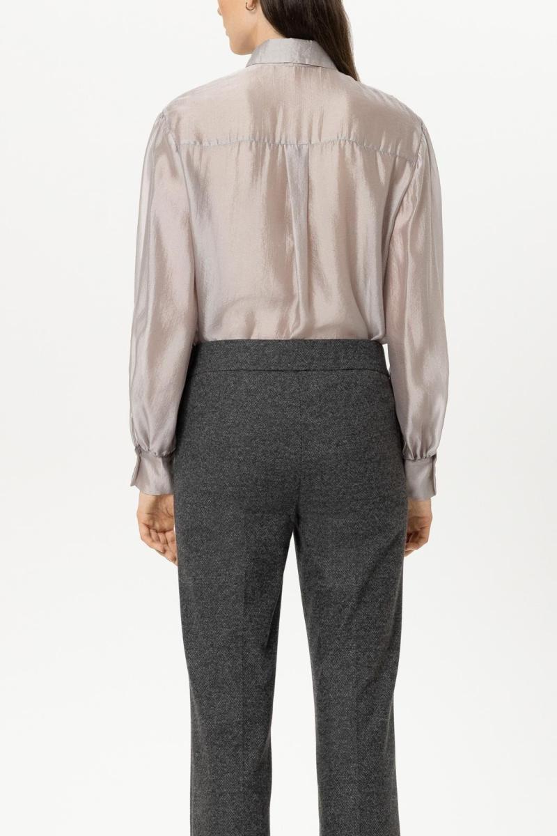 Semitransparente Hemdbluse