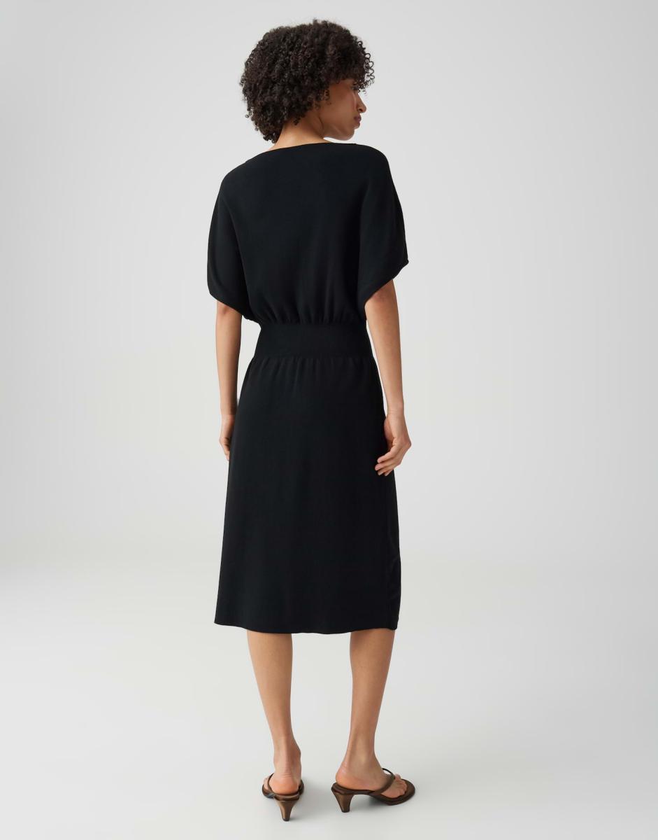 Kleid Wulasi