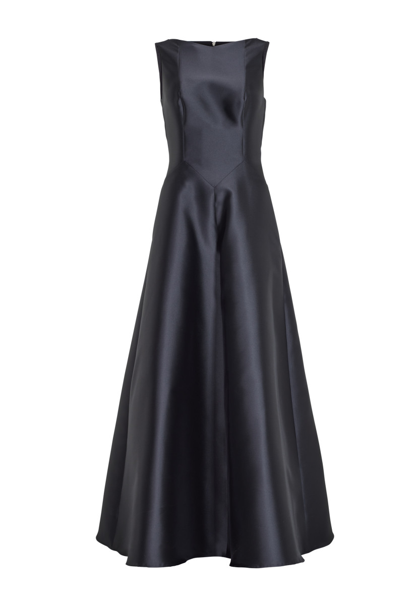 Abendkleid aus glänzendem Satin