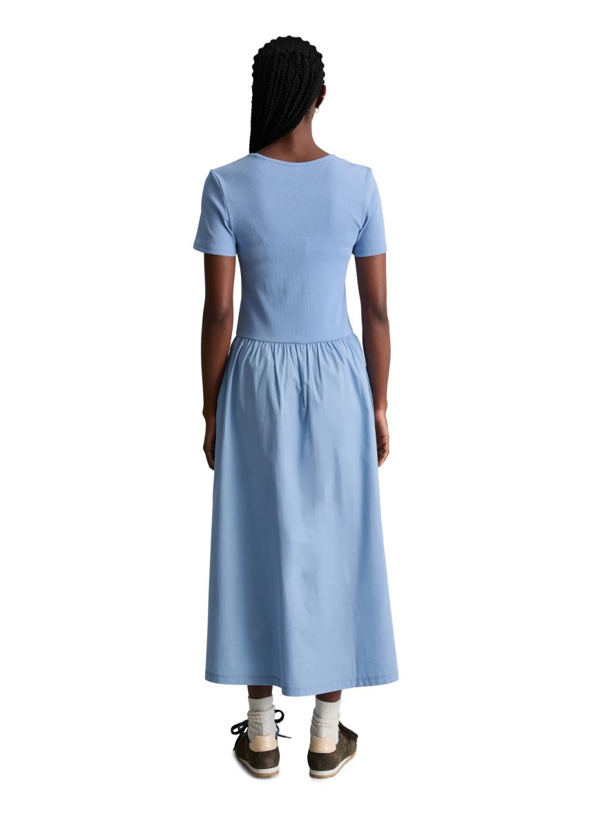 Langes Kleid