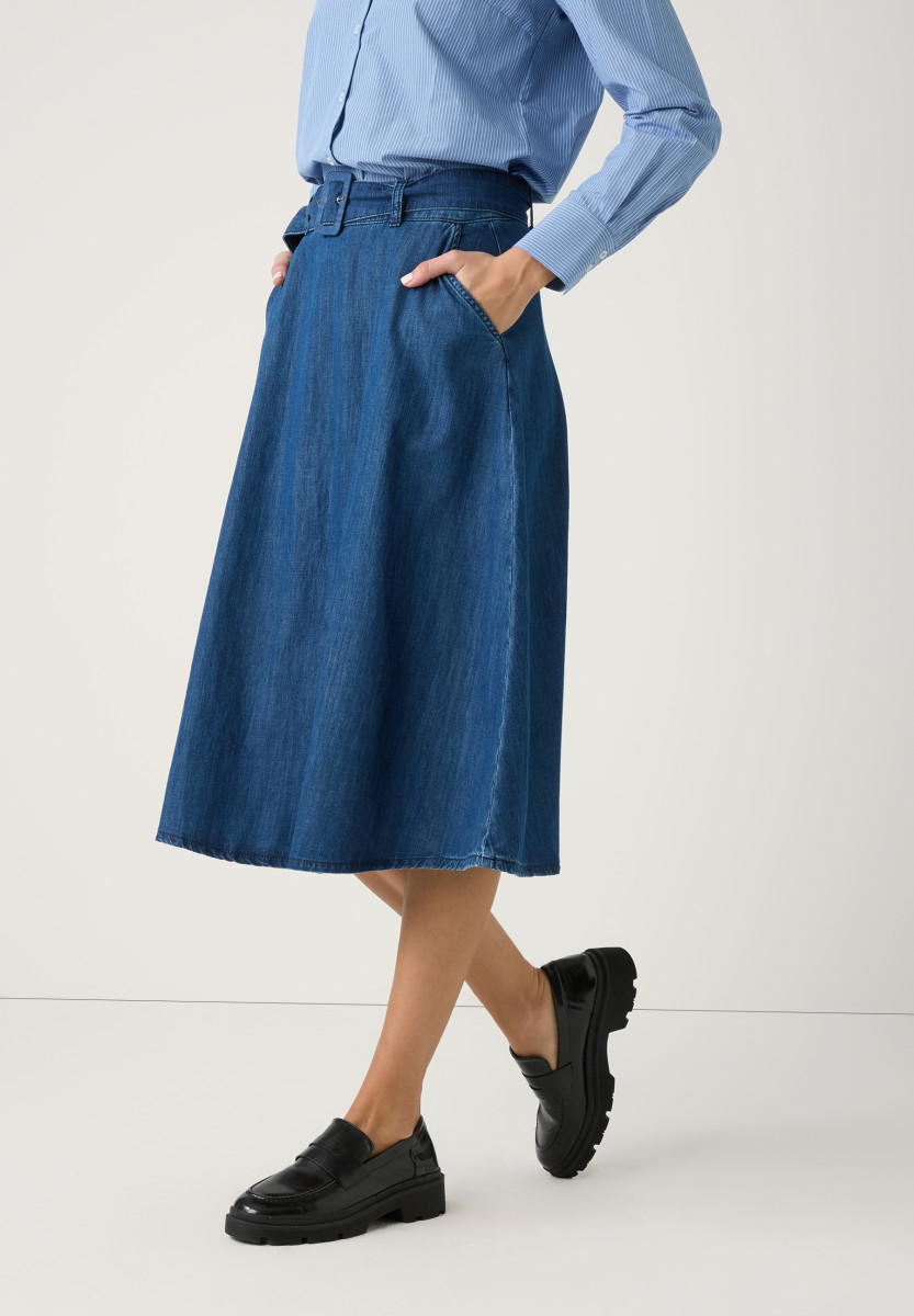 Jeansrock mit Gürtel