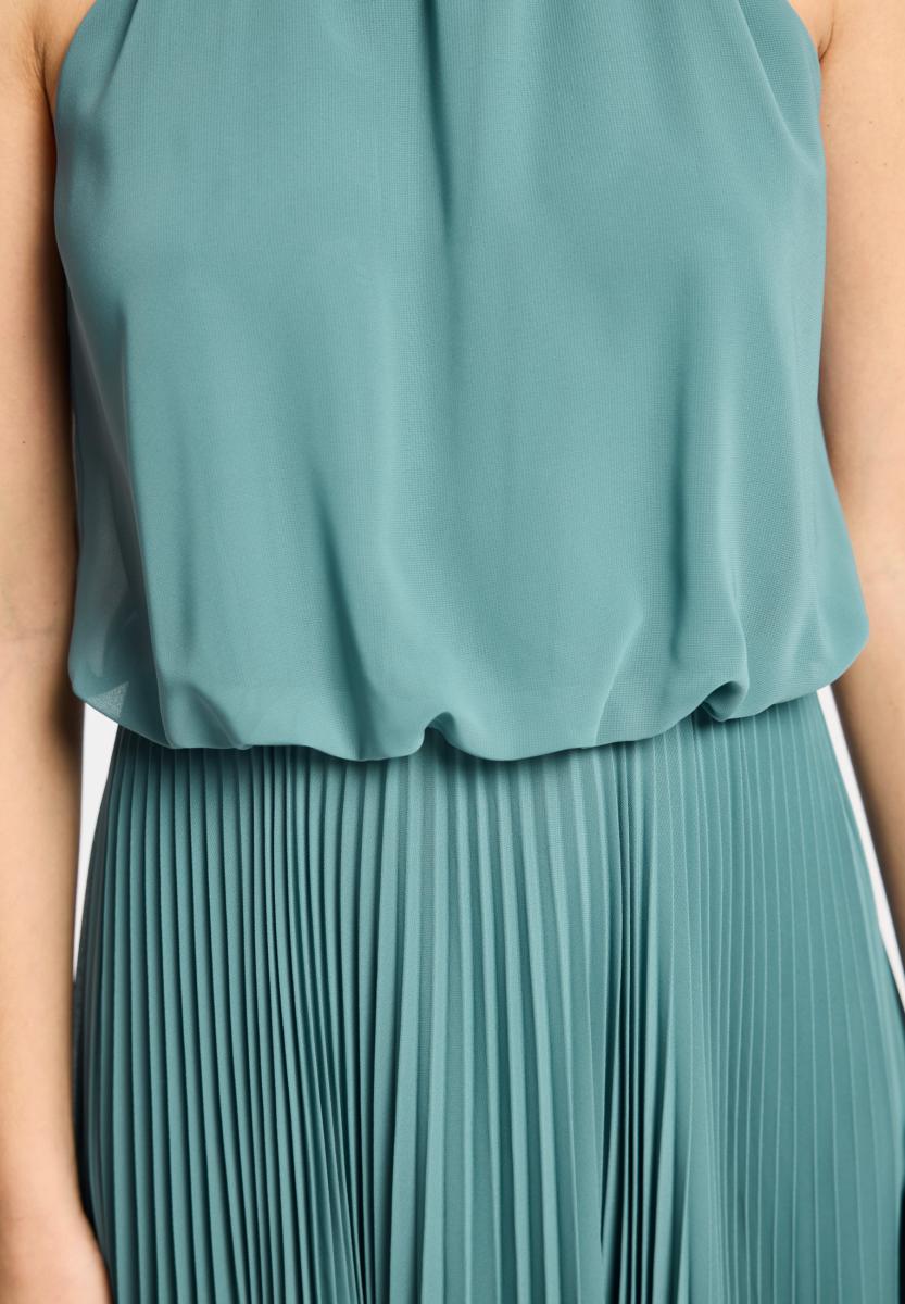 Abendkleid aus Chiffon mit Plisseerock